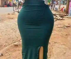 Elegant Fitted Midi Skirt - Green and Emerald